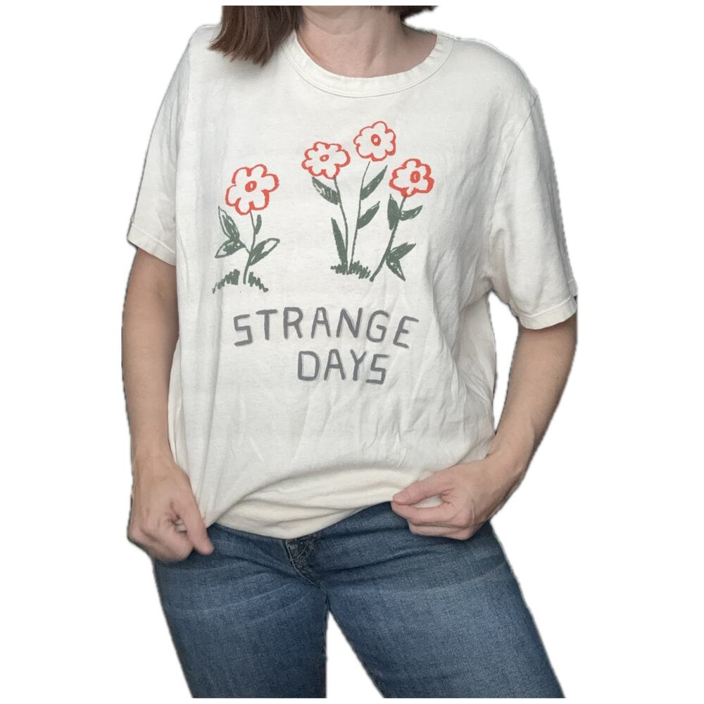 Imogene + Willie Strange Days Flower Graphic Tee Cream XL